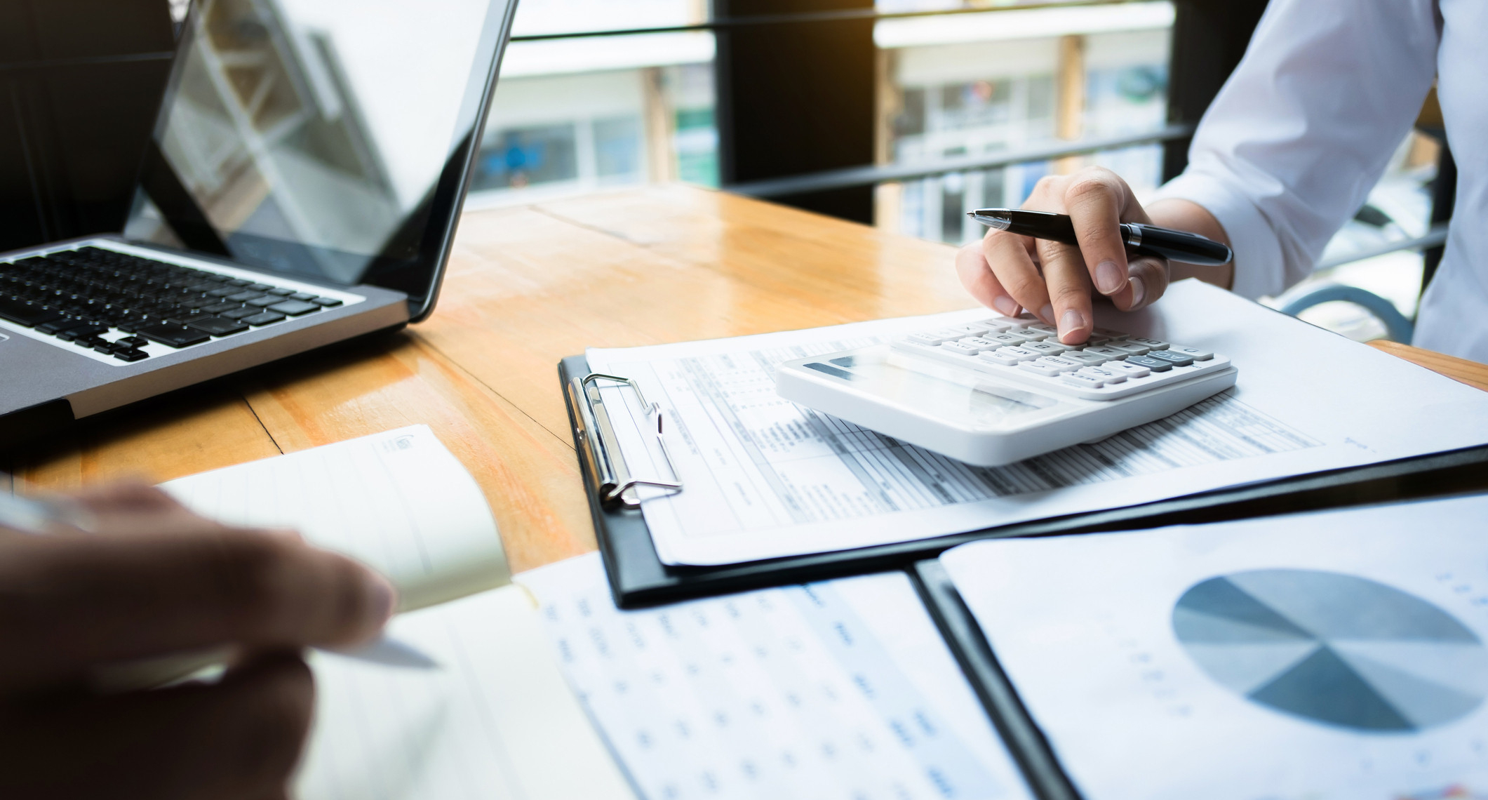 Entenda como é feito o fechamento contábil de uma pequena empresa